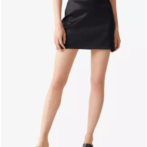 & Other Stories Fitted Satin Mini Skirt in Black Size EU 38/ USA 6 - Picture 3 of 9